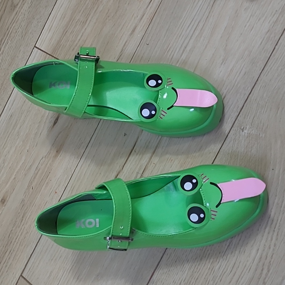 Koi TIRA MARY JANE SHOES ‘CHEEKY FROG EDITION’ women’s size US 8 EU 39 - Picture 2 of 14